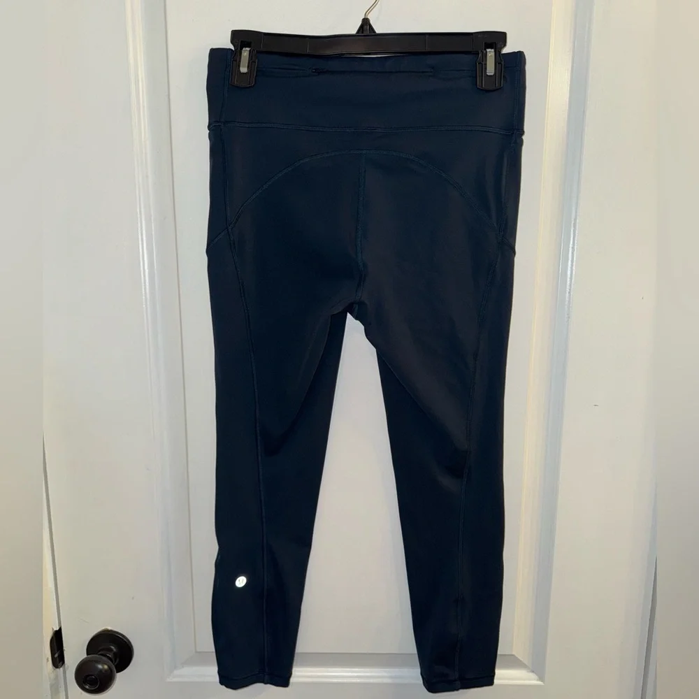 Lululemon Final Lap Crop *23